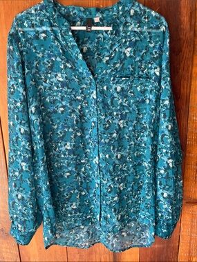 Kut from the Kloth Teal Floral-Print Button Front Blouse
